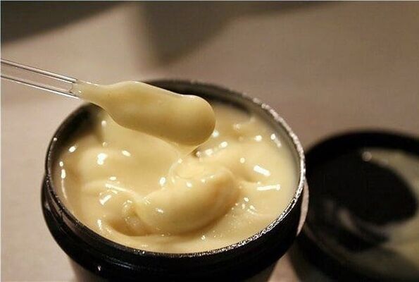 ointment for the treatment of arthrosis of the shoulder